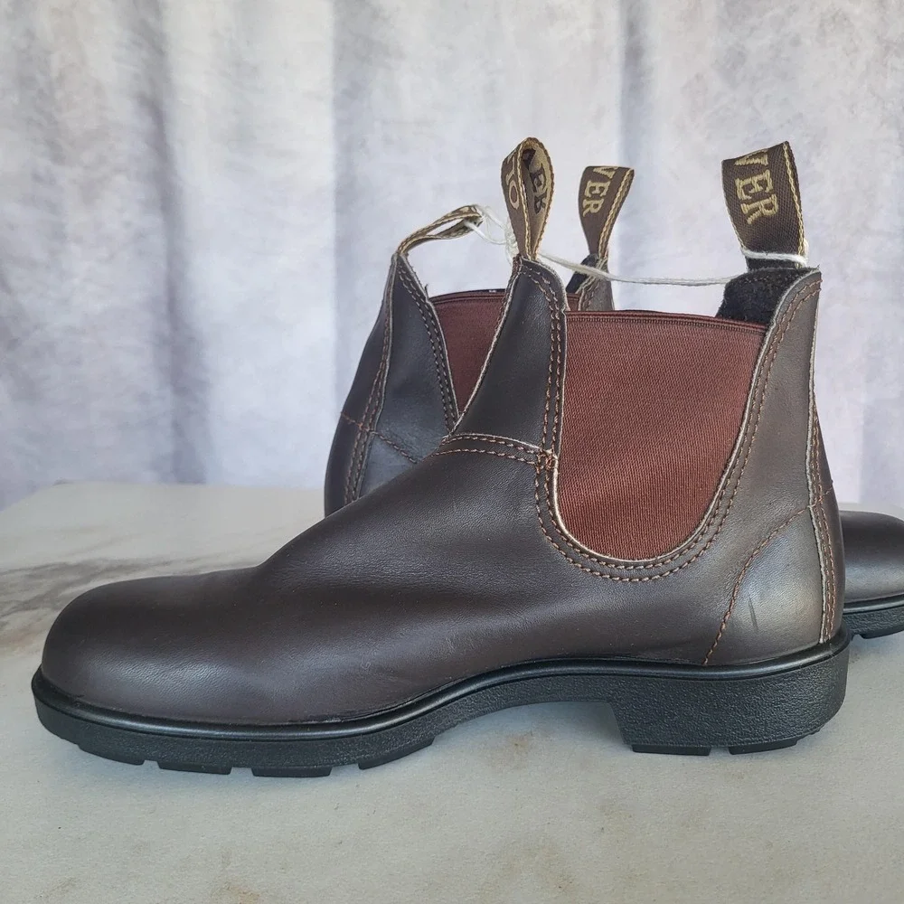 Oliver Bonas gently used